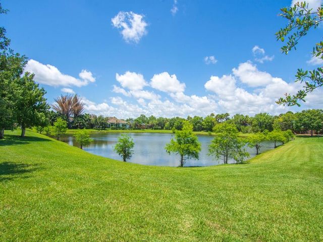 4405 65th Drive, Vero Beach, FL 32967