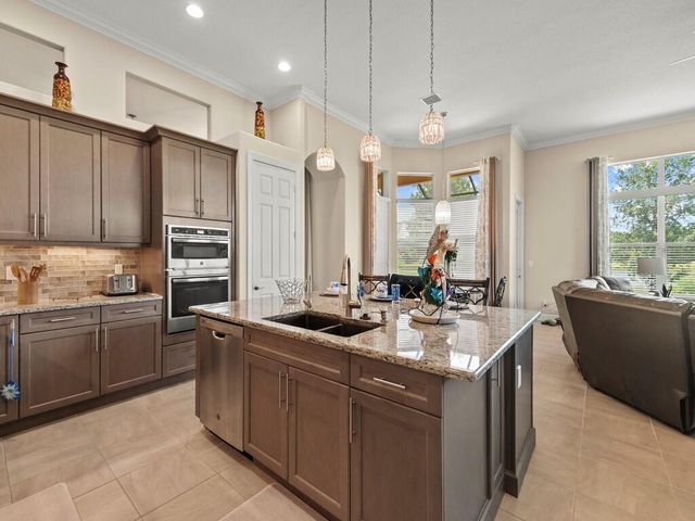 4405 65th Drive, Vero Beach, FL 32967