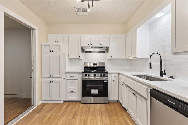 3325 Del Rancho Drive, Del City, OK 73115