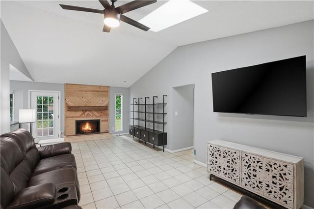312 Hardwood Lane, Lawrenceville, GA 30044