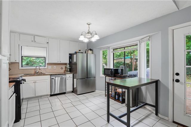 312 Hardwood Lane, Lawrenceville, GA 30044