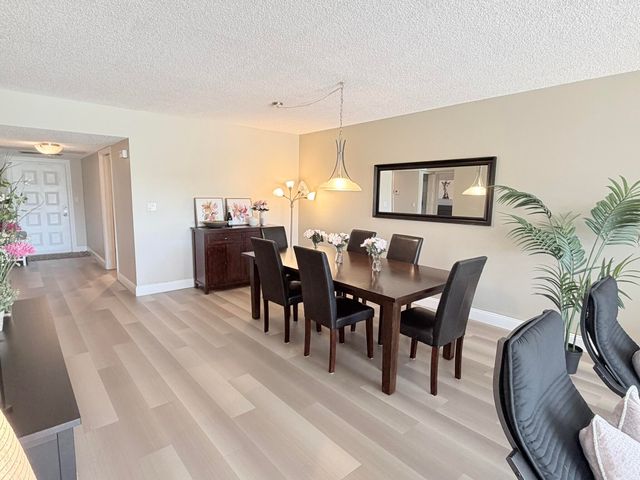 4030 W PALM AIRE Drive 306, Pompano Beach, FL 33069