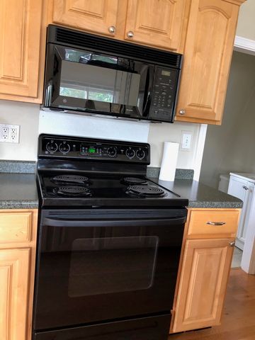 46 Mill Road, Hampton, NH 03842