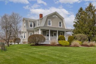 46 Mill Road, Hampton, NH 03842