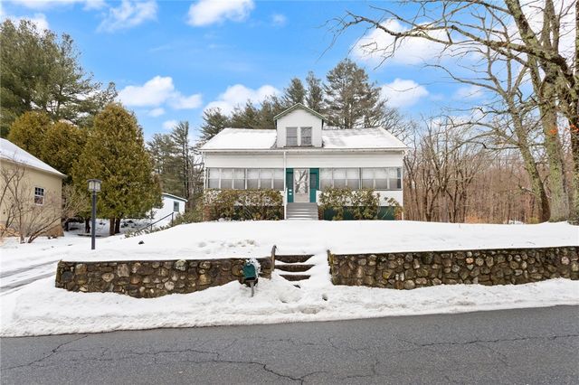 85 Stillwater Road, Smithfield, RI 02917