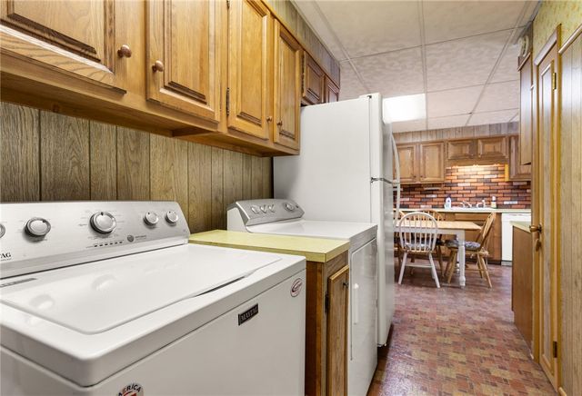 85 Stillwater Road, Smithfield, RI 02917