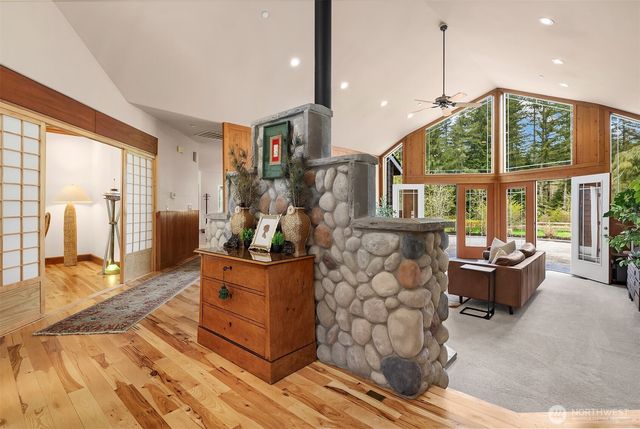 7828 Tolt Highlands Road NE, Carnation, WA 98014