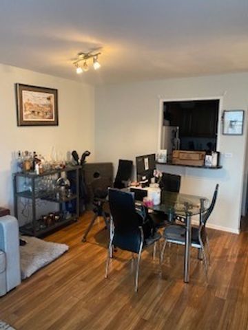 720 W Gordon Terrace 7M, Chicago, IL 60613