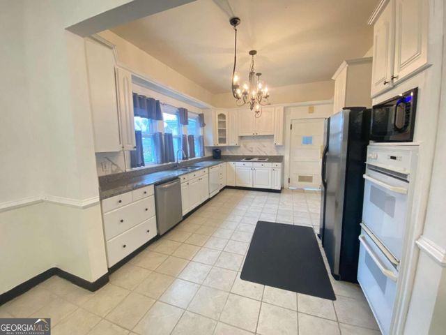 1029 S Elm Street, Commerce, GA 30529
