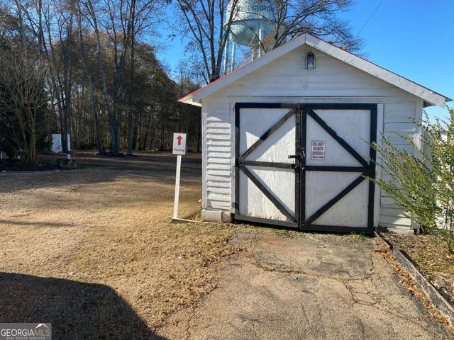 1029 S Elm Street, Commerce, GA 30529