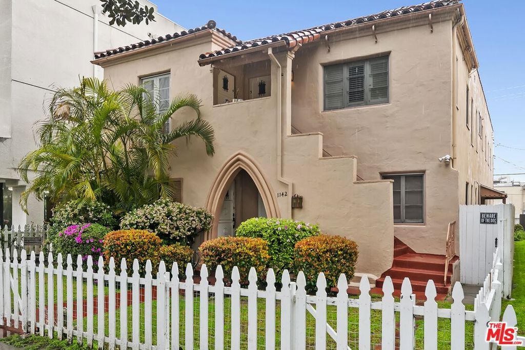 1142 S Clark Drive 4, Los Angeles, CA 90035