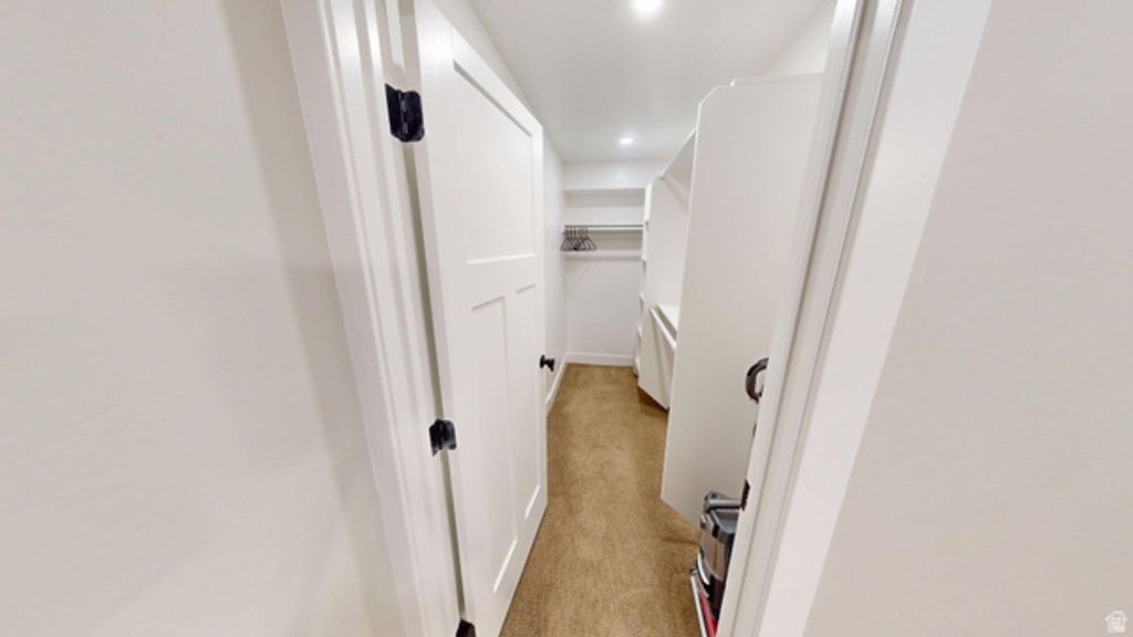 Image 16 of property listing at 2241 N 1060 W, Provo, UT 84604