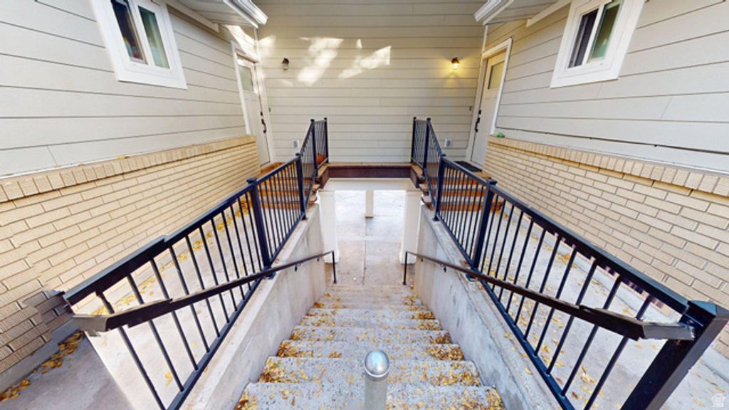 Image 34 of property listing at 2241 N 1060 W, Provo, UT 84604