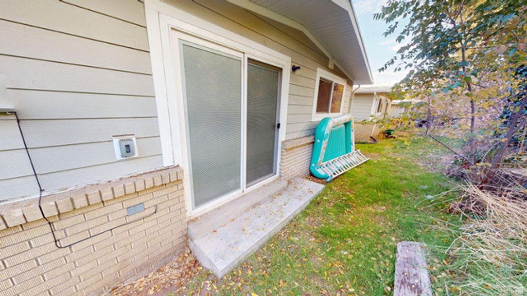 Image 36 of property listing at 2241 N 1060 W, Provo, UT 84604