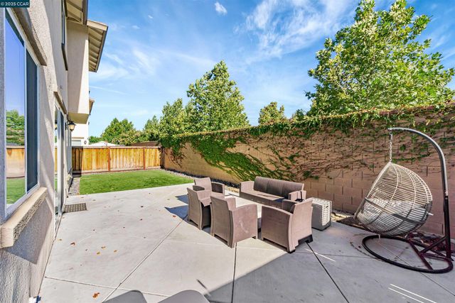 158 Wooley Creek Way, Brentwood, CA 94513