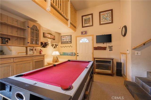 42531 Cedar Avenue, Big Bear Lake, CA 92315