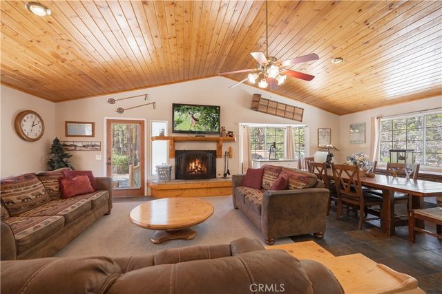 42531 Cedar Avenue, Big Bear Lake, CA 92315