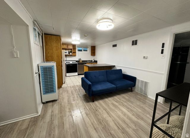 1243 E 520 S, Provo, UT 84606