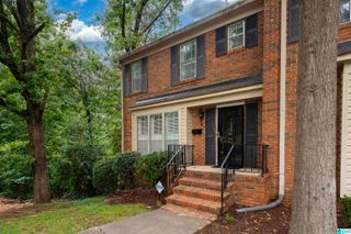 2006 MONTREAT PARKWAY # 2006, Vestavia Hills, AL 35216