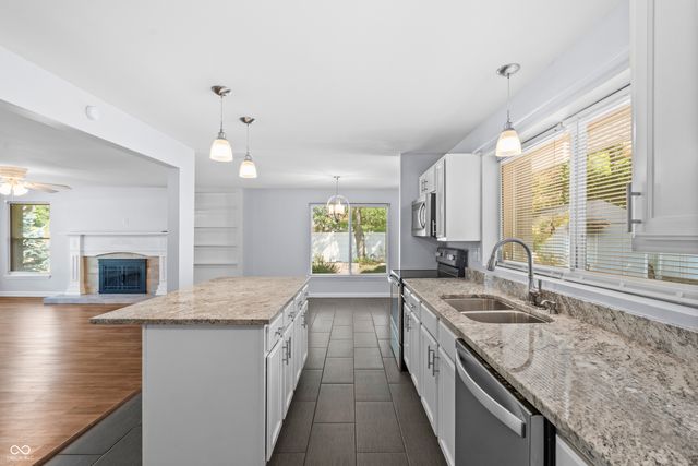 8751 Lafayette Road, Indianapolis, IN 46278