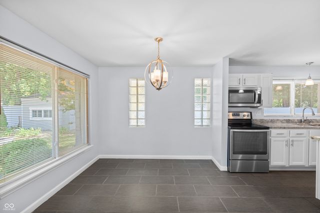 8751 Lafayette Road, Indianapolis, IN 46278