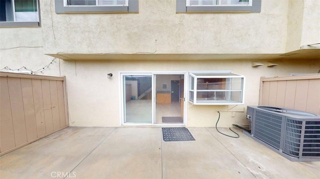 9804 Via Sonoma, Cypress, CA 90630