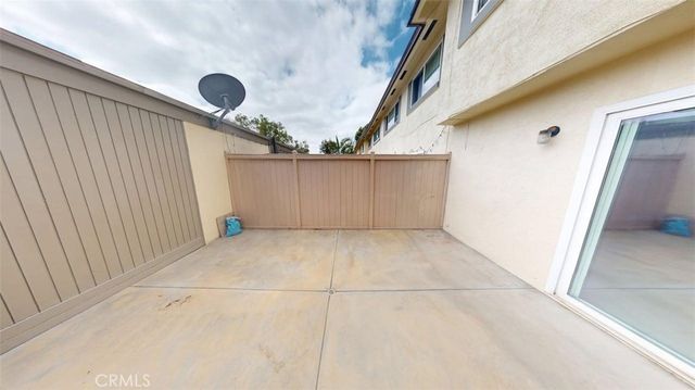9804 Via Sonoma, Cypress, CA 90630
