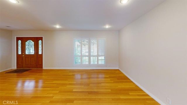 9804 Via Sonoma, Cypress, CA 90630