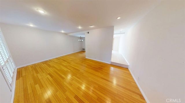 9804 Via Sonoma, Cypress, CA 90630
