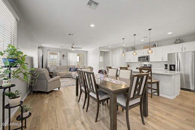 17331 W WANDERING CREEK Road, Goodyear, AZ 85338