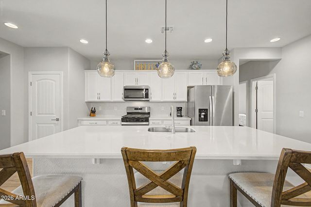 17331 W WANDERING CREEK Road, Goodyear, AZ 85338