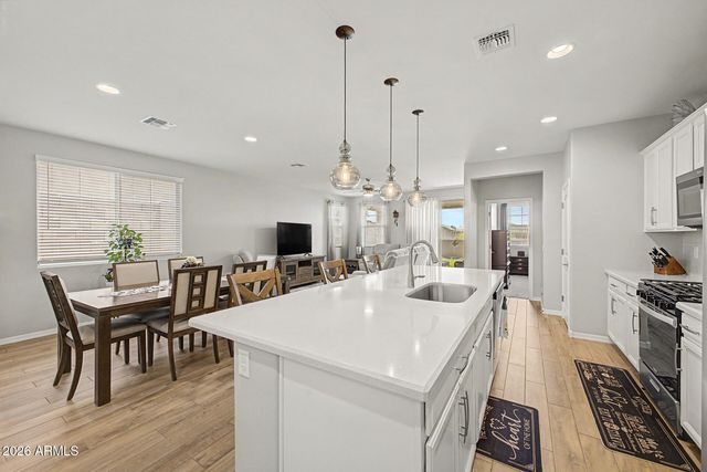 17331 W WANDERING CREEK Road, Goodyear, AZ 85338