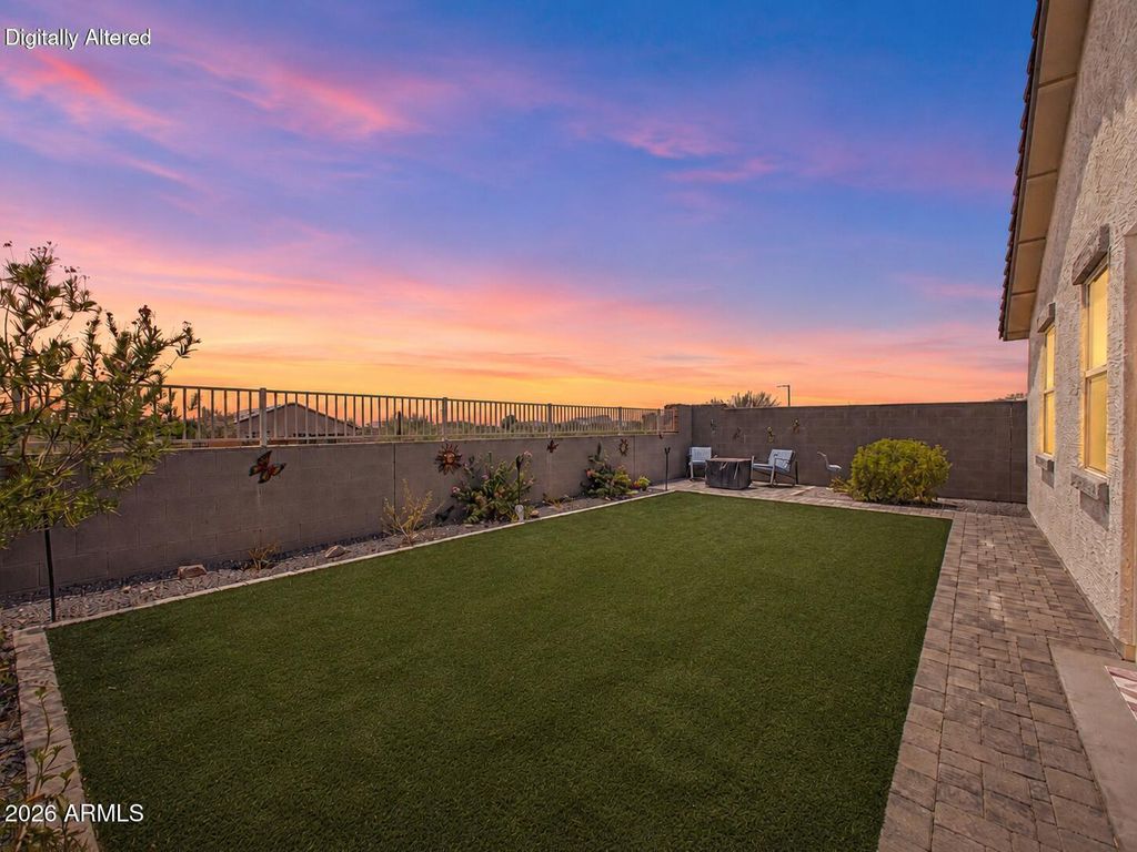 17331 W WANDERING CREEK Road, Goodyear, AZ 85338 — photo 4