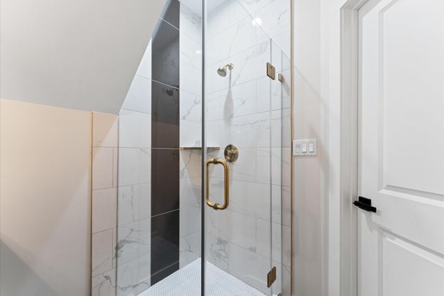 1908 Dismuke Street A, Houston, TX 77023