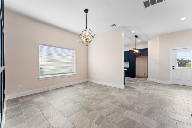 1908 Dismuke Street A, Houston, TX 77023