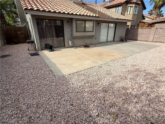 1325 Finale Lane, Las Vegas, NV 89119