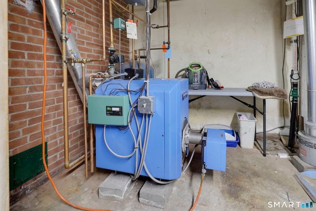 1186 Trout Brook Drive, West Hartford, CT 06119