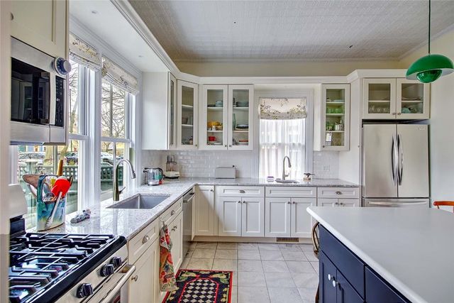 44 Wood Street, Providence, RI 02909