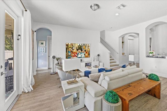 8746 CRESCENDO AVENUE, Windermere, FL 34786