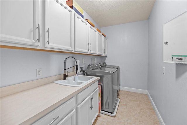 8746 CRESCENDO AVENUE, Windermere, FL 34786