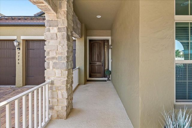 8746 CRESCENDO AVENUE, Windermere, FL 34786
