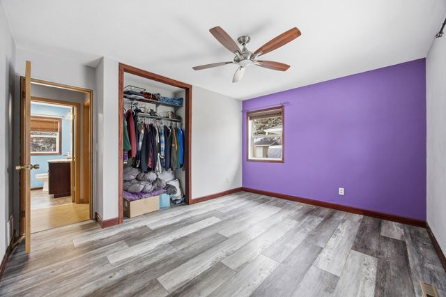 1813 13th Street S, Moorhead, MN 56560