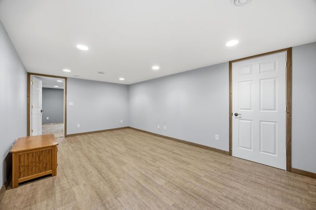 1813 13th Street S, Moorhead, MN 56560