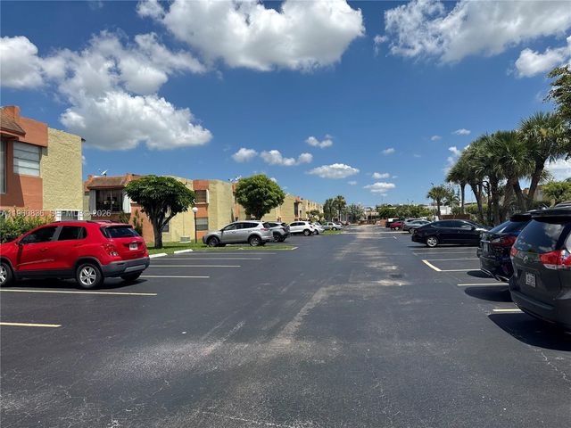 9350 W Flagler St 105A, Miami, FL 33174