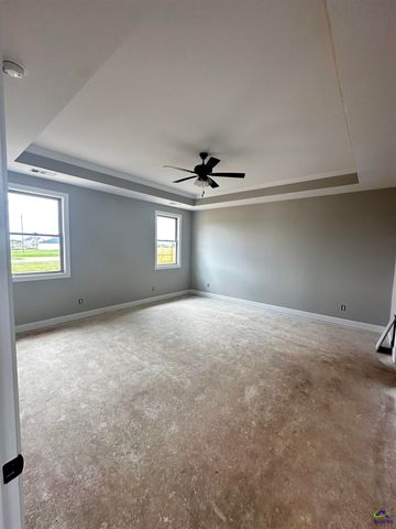 220 Farmland Circle, Perry, GA 31069