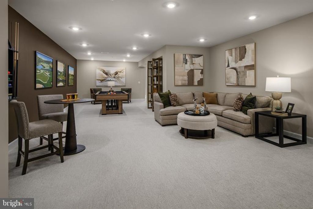 Image 16 of property listing at 9427 FOUNDERS LN, Perry Hall, MD 21128