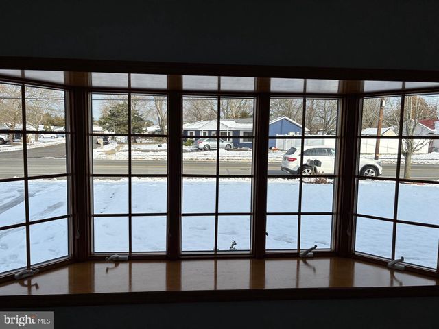 148-B BAY SHORE DR, Barnegat, NJ 08005