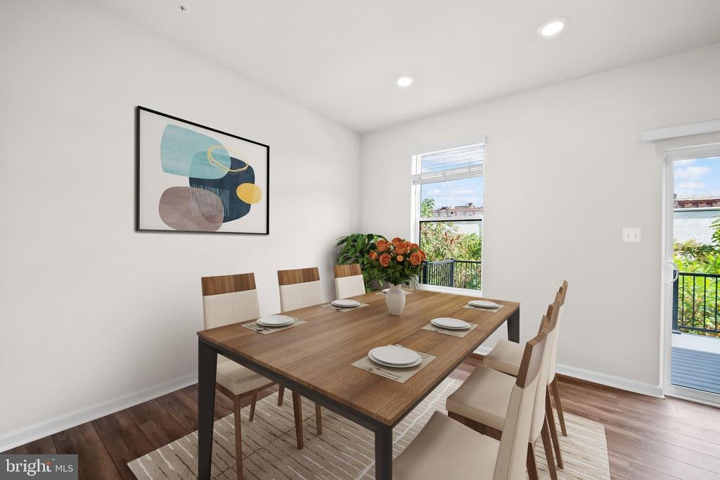 Image 11 of property listing at 637 MOZART WAY, Baltimore, MD 21224