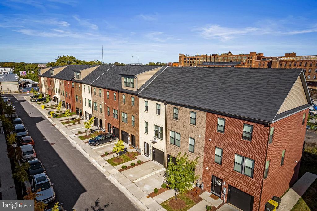 Image 27 of property listing at 637 MOZART WAY, Baltimore, MD 21224