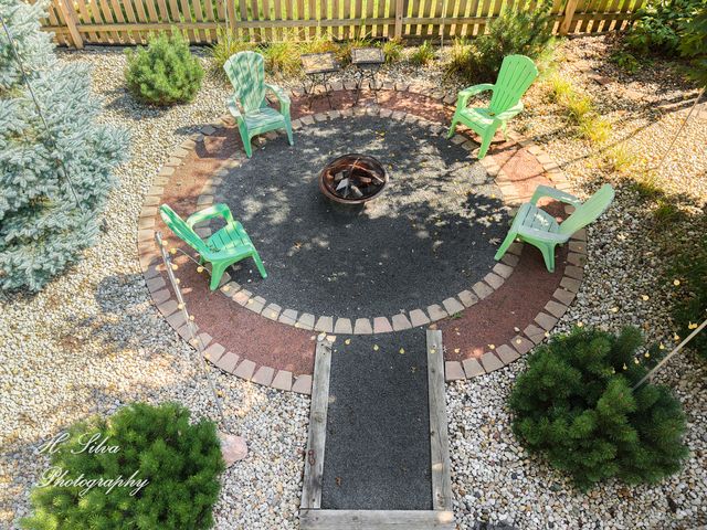 496 Oakhurst Lane, Carpentersville, IL 60110